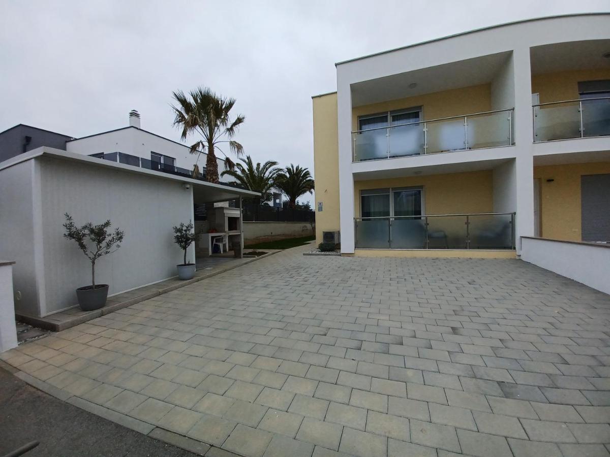 Apartments Leon 1 Novigrad Istria Dış mekan fotoğraf